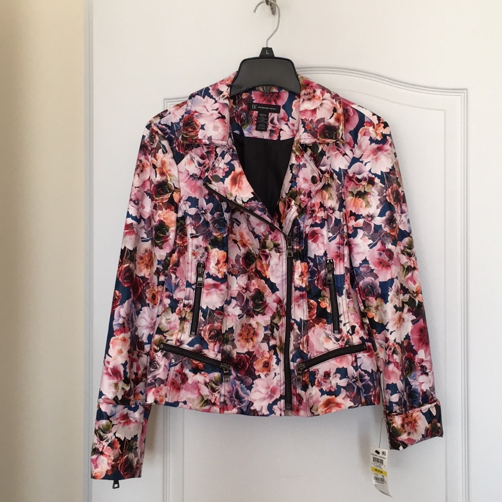 NWT INC International Concepts women’s jacket.